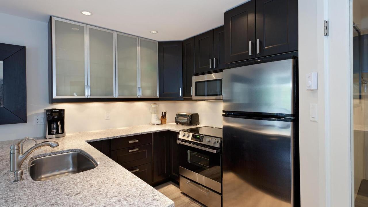 Gables 25 | Townhome Location! Walk Everywhere In 5 Mins Holiday home