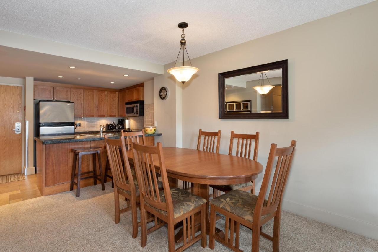 Woodrun 503 | Ski-in-ski-out, Upper Floor Views, Pool, Hot Tub, Gym *