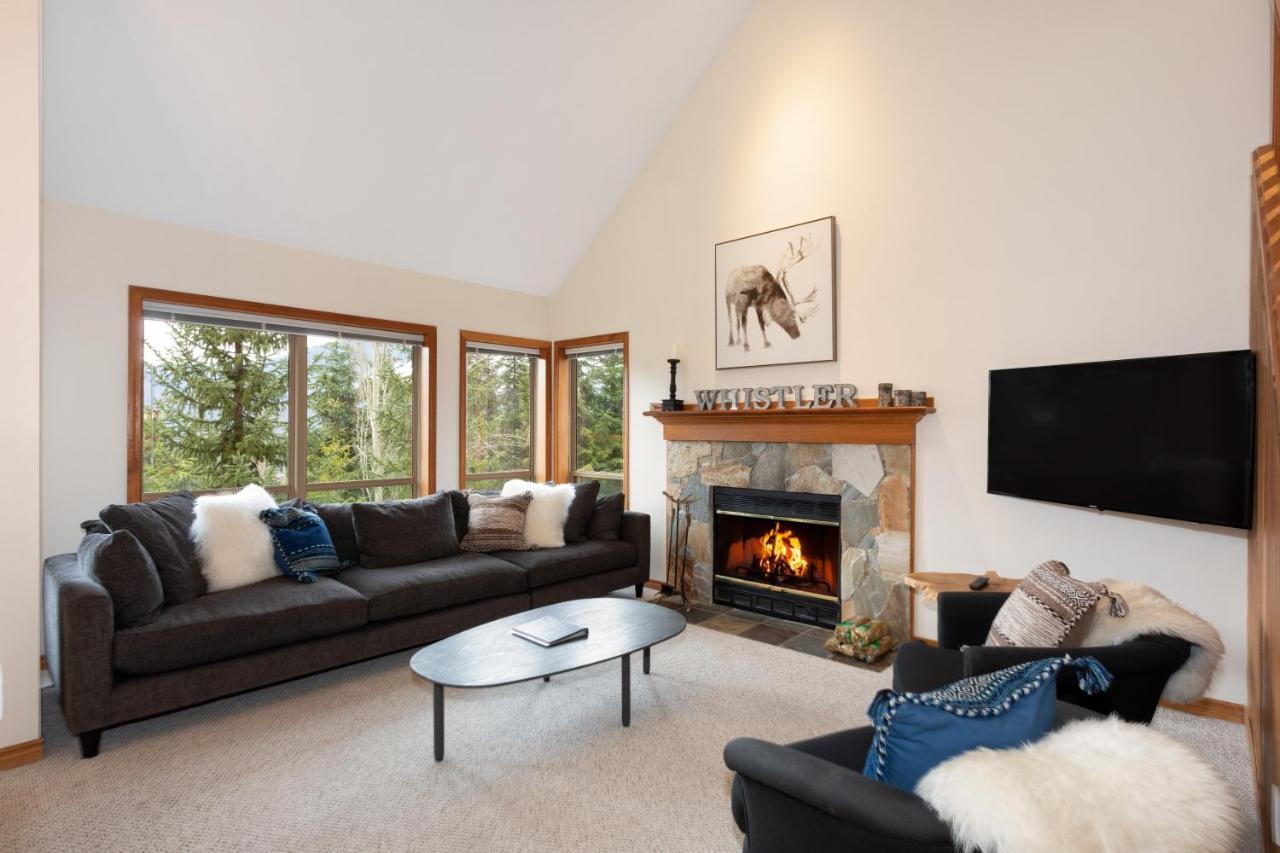 Holiday home Painted Cliff 35 - Blackcomb With Shared Hot Tub, Secure Parking - Platinum *