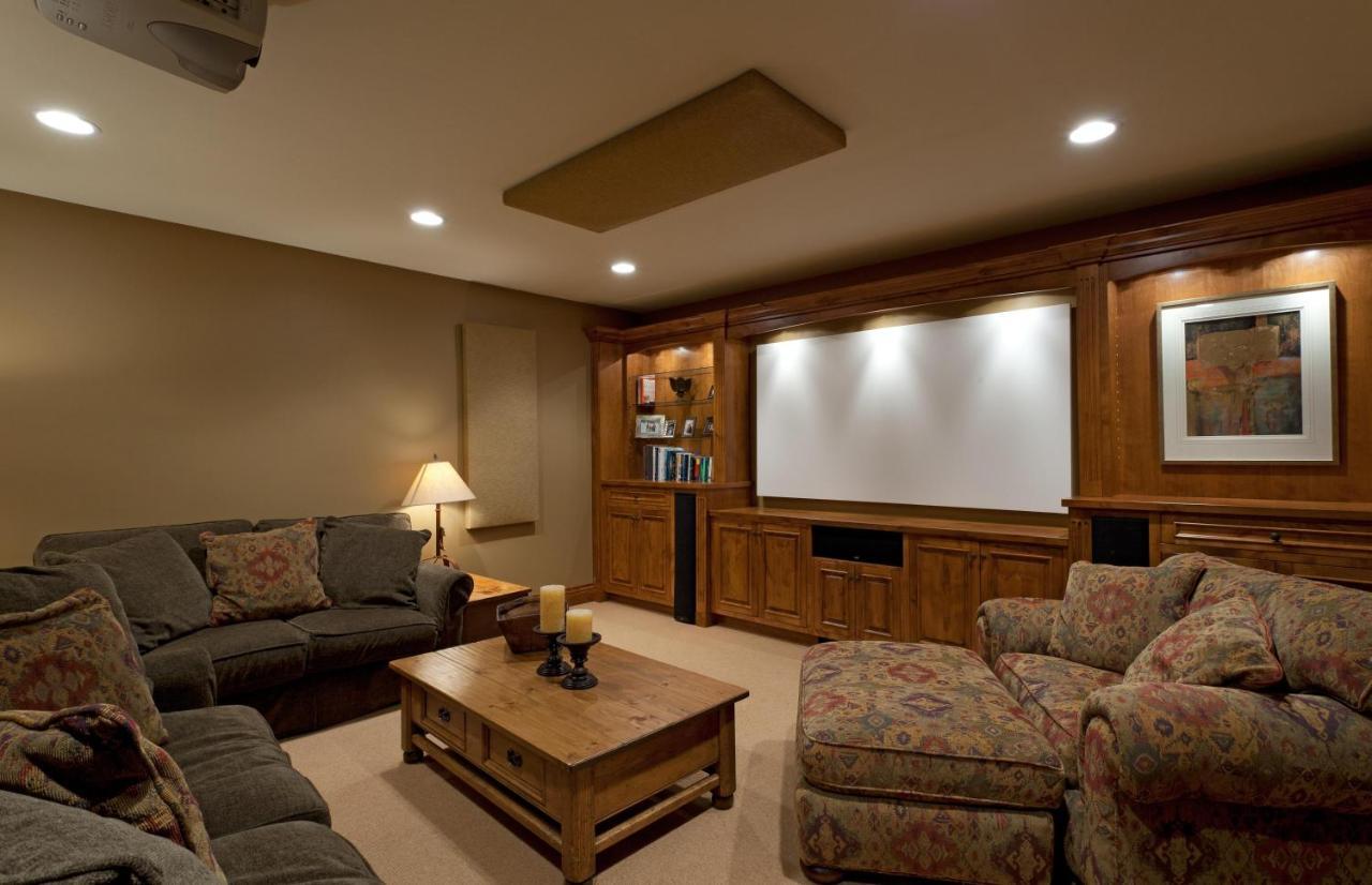 Holiday home Alpine View | Popular Chalet, Hot Tub, Theatre Room, Stunning Views