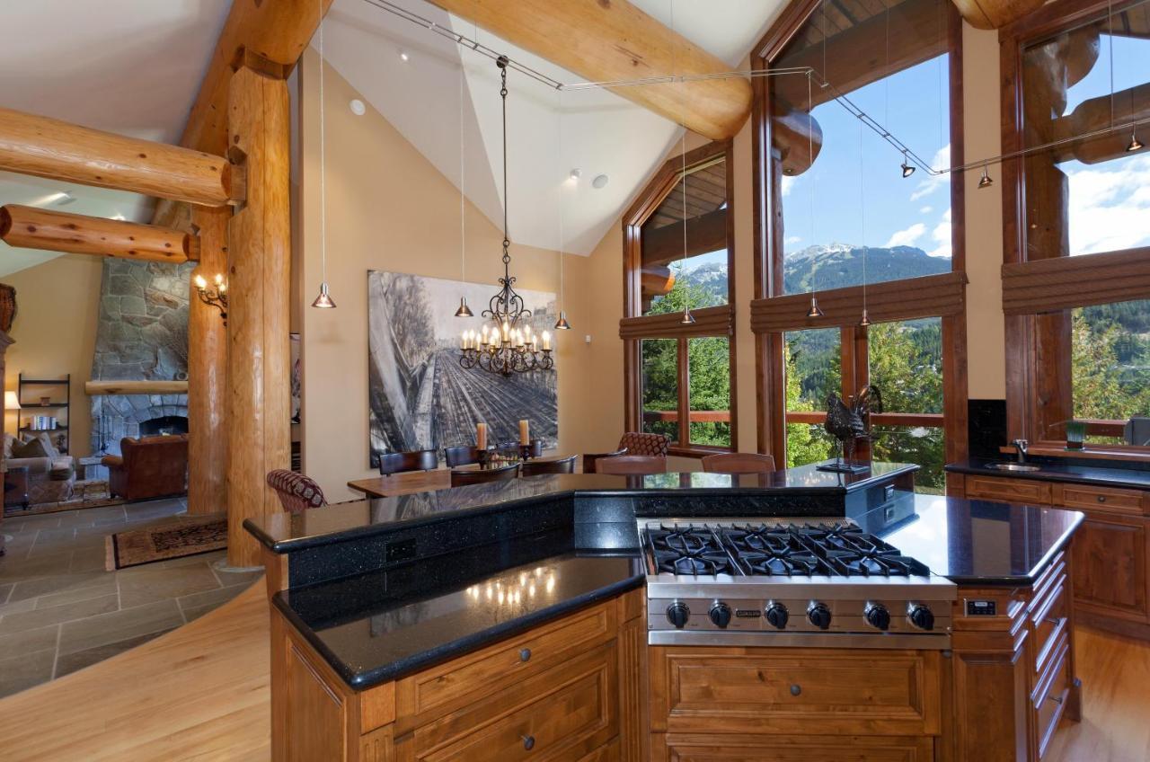 Alpine View | Popular Chalet, Hot Tub, Theatre Room, Stunning Views *