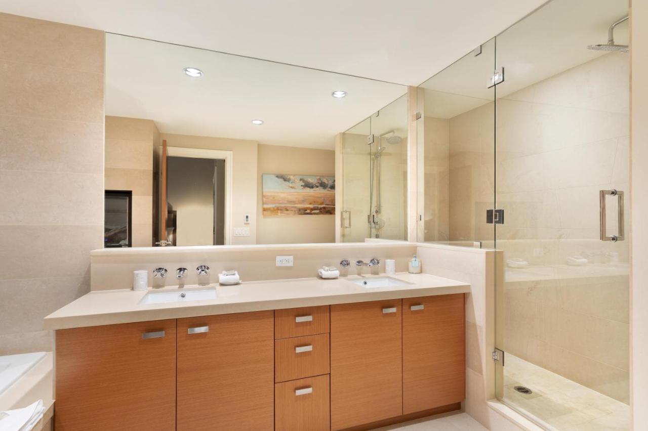 Fitzsimmons Walk 19 | Popular Townhome Near Village With Private Hot Tub & Parking * Whistler