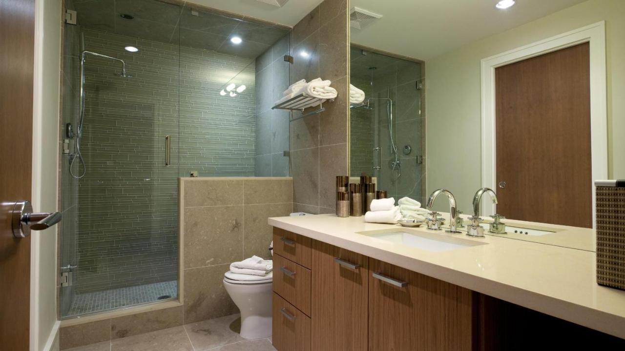 Holiday home Fitzsimmons Walk 24 | Luxurious Townhome With Mountain Views, Hot Tub & Garage Whistler