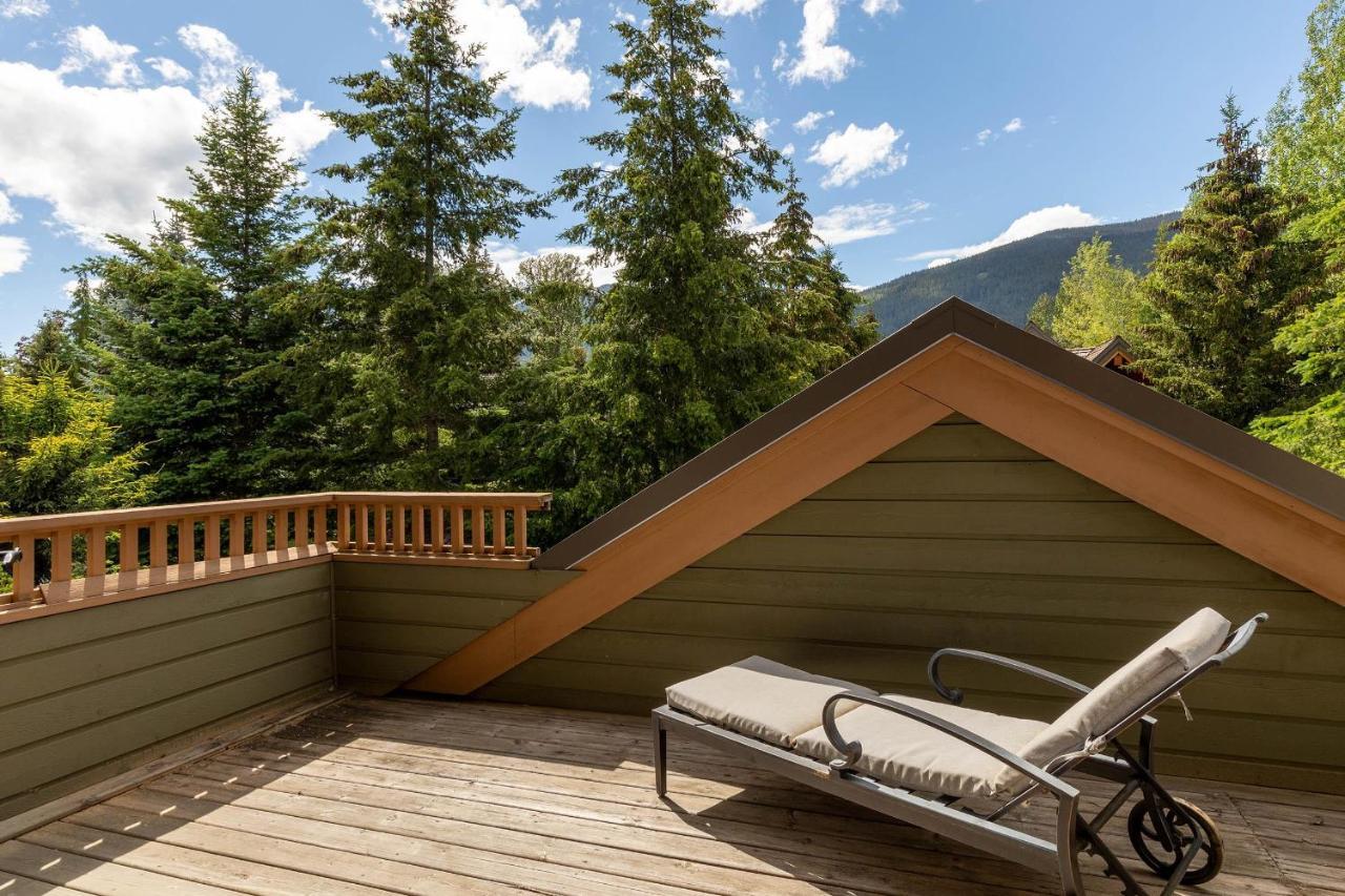 Meadow | Large Family-friendly Chalet, Mountain Views, Fireplace, Hot Tub *