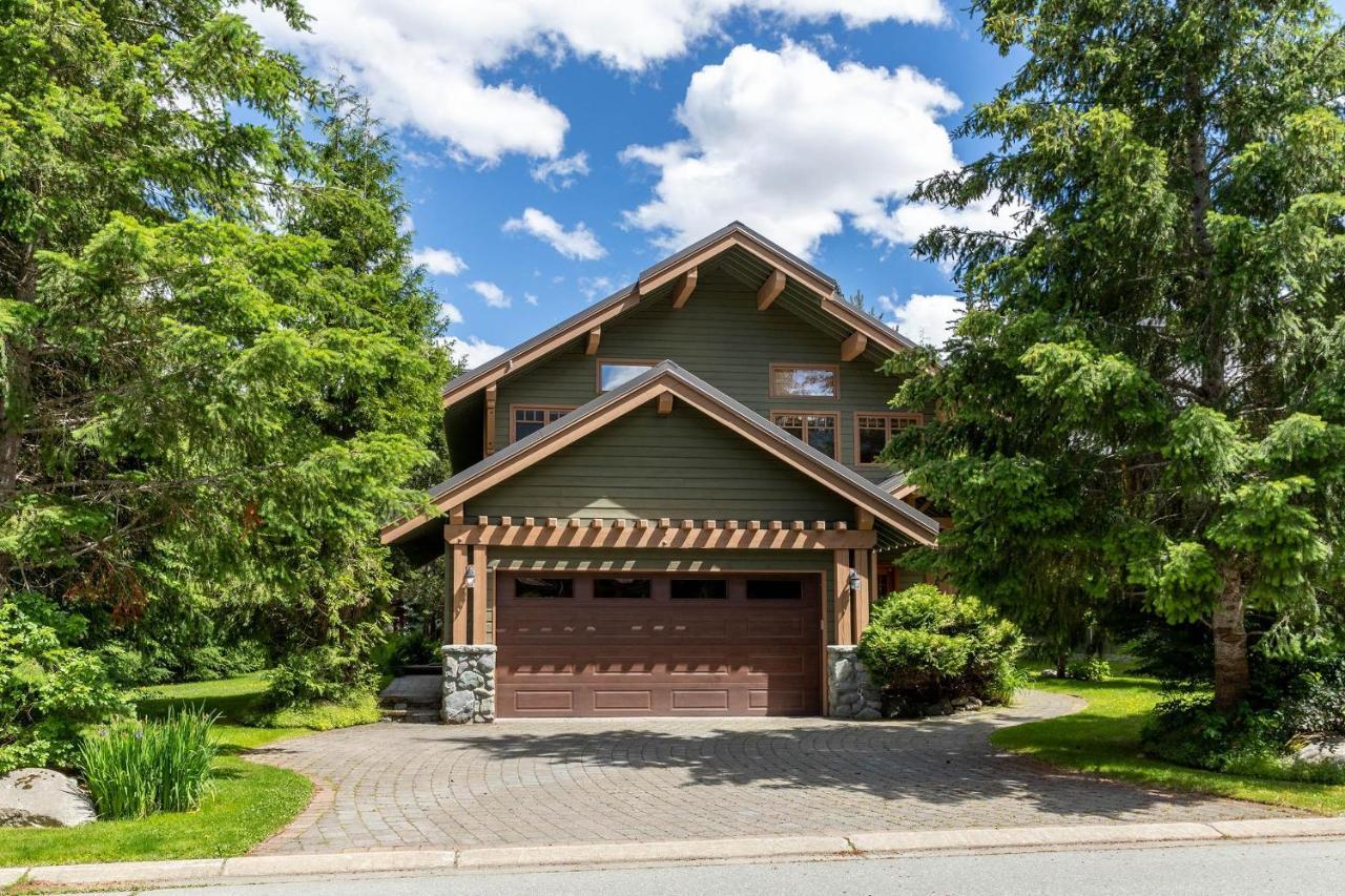 Meadow | Large Family-friendly Chalet, Mountain Views, Fireplace, Hot Tub * Whistler