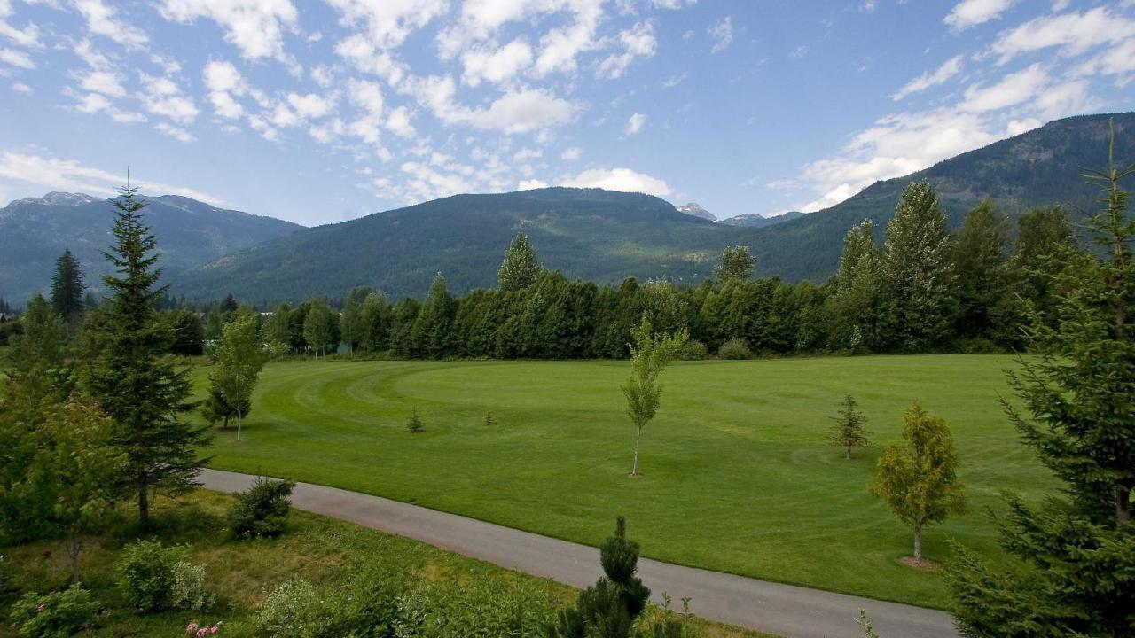 Goldenwood 8337 | Townhome W/ Panoramic Fairway View, Top-deck Hot Tub, 2 Car Garage Whistler