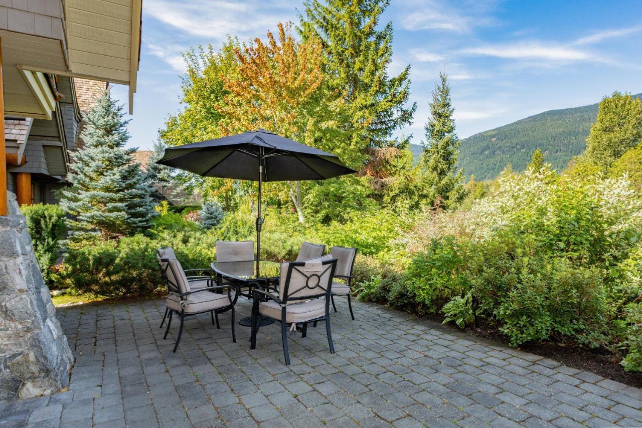 Holiday home Goldenwood 8337 | Townhome W/ Panoramic Fairway View, Top-deck Hot Tub, 2 Car Garage