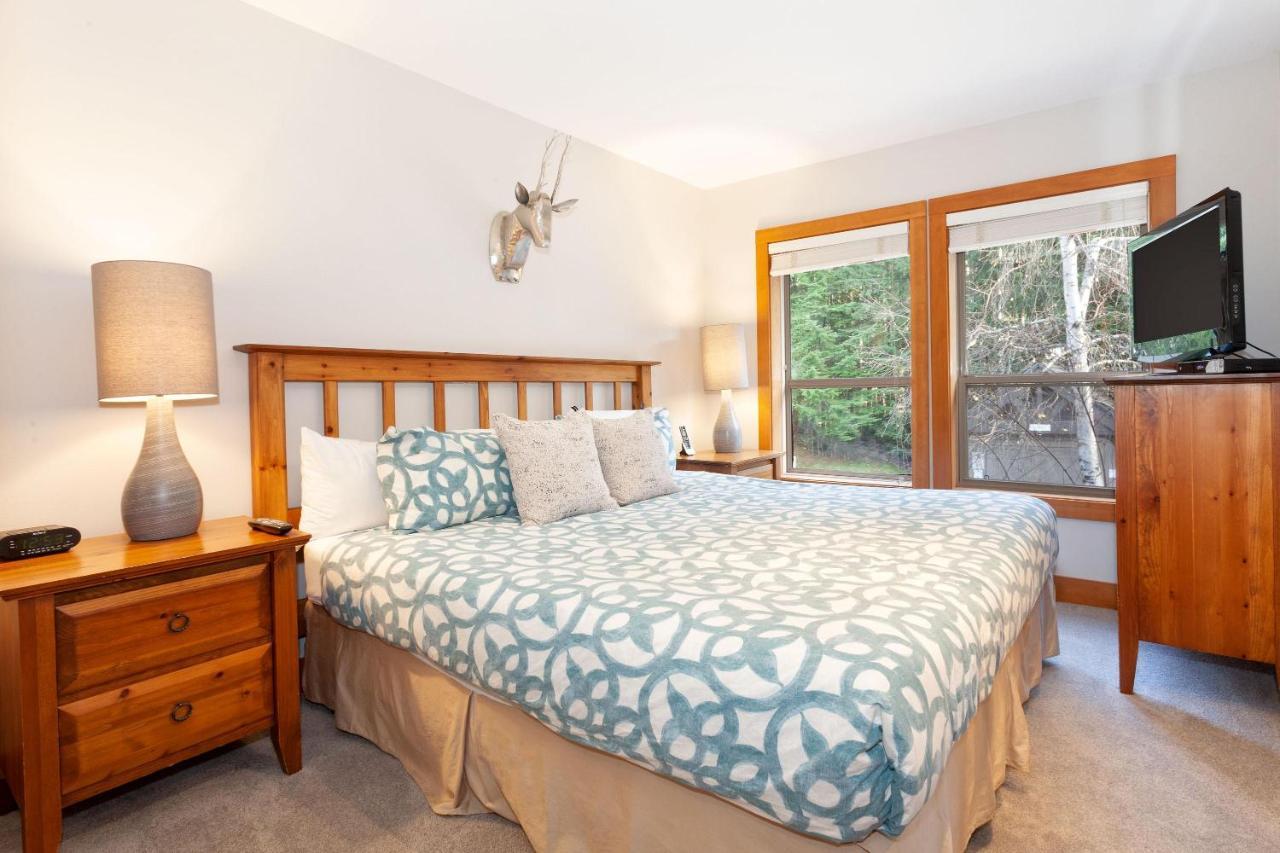 Painted Cliff 25 | Family-sized Ski-in, Ski-out Townhome W/ Shared Hot Tub & Log Fire Whistler