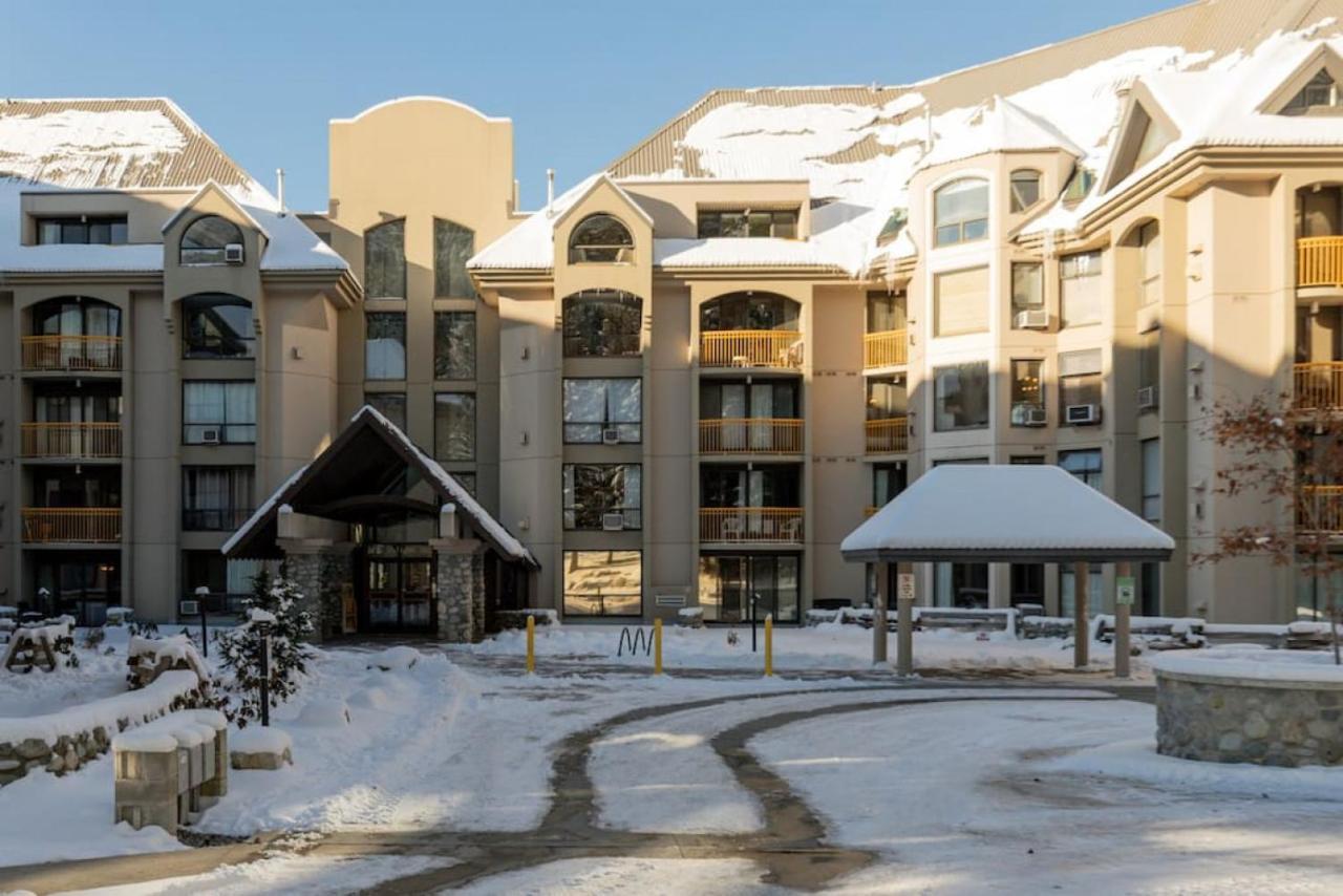 The Maple Ski-in Ski-out 1 Bed With Hot Tub And Pool Apartment *