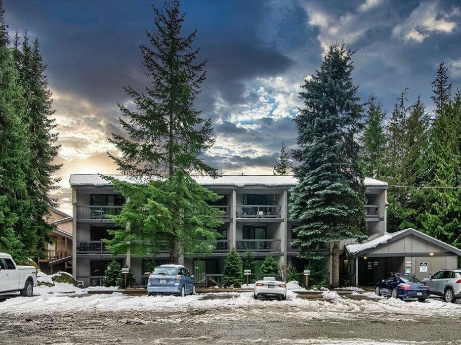 Casa Creekside - Walk To Gondola, Shops, Lakes! *