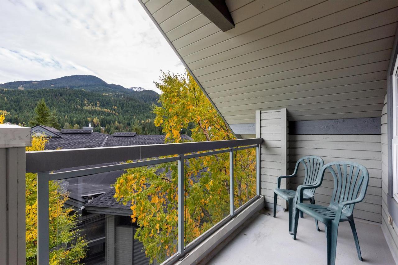Renovated Lynx - Spacious 4 Bedroom With Private Balcony And Hot Tub!