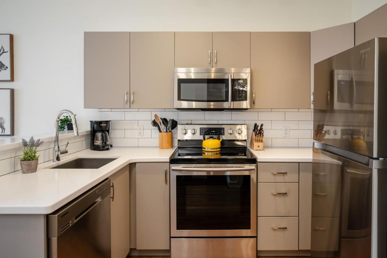 Studio, Modern In The Heart Of The Village By Harmony Apartment