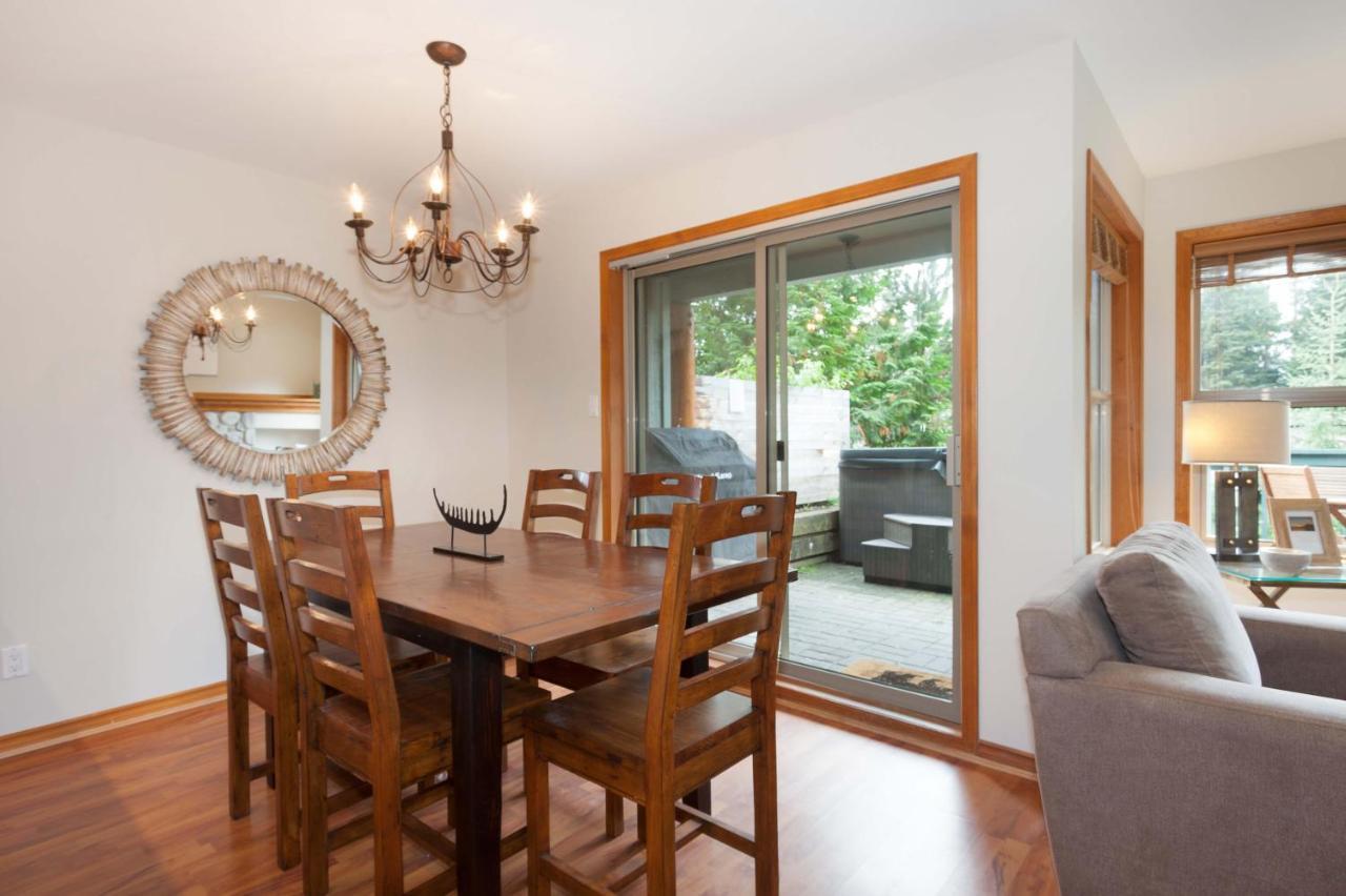 Holiday home Arrowhead Point 9 | Home, Private Hot Tub, Shuttle Bus To Village *