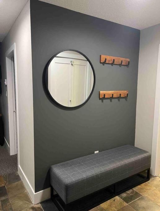 The Eden - Luxury 2 Bdrm In / Out
