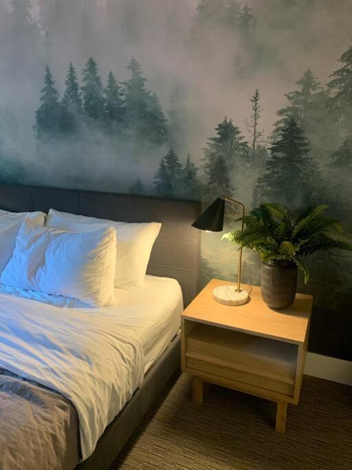 Apartment The Eden - Luxury 2 Bdrm In / Out Whistler