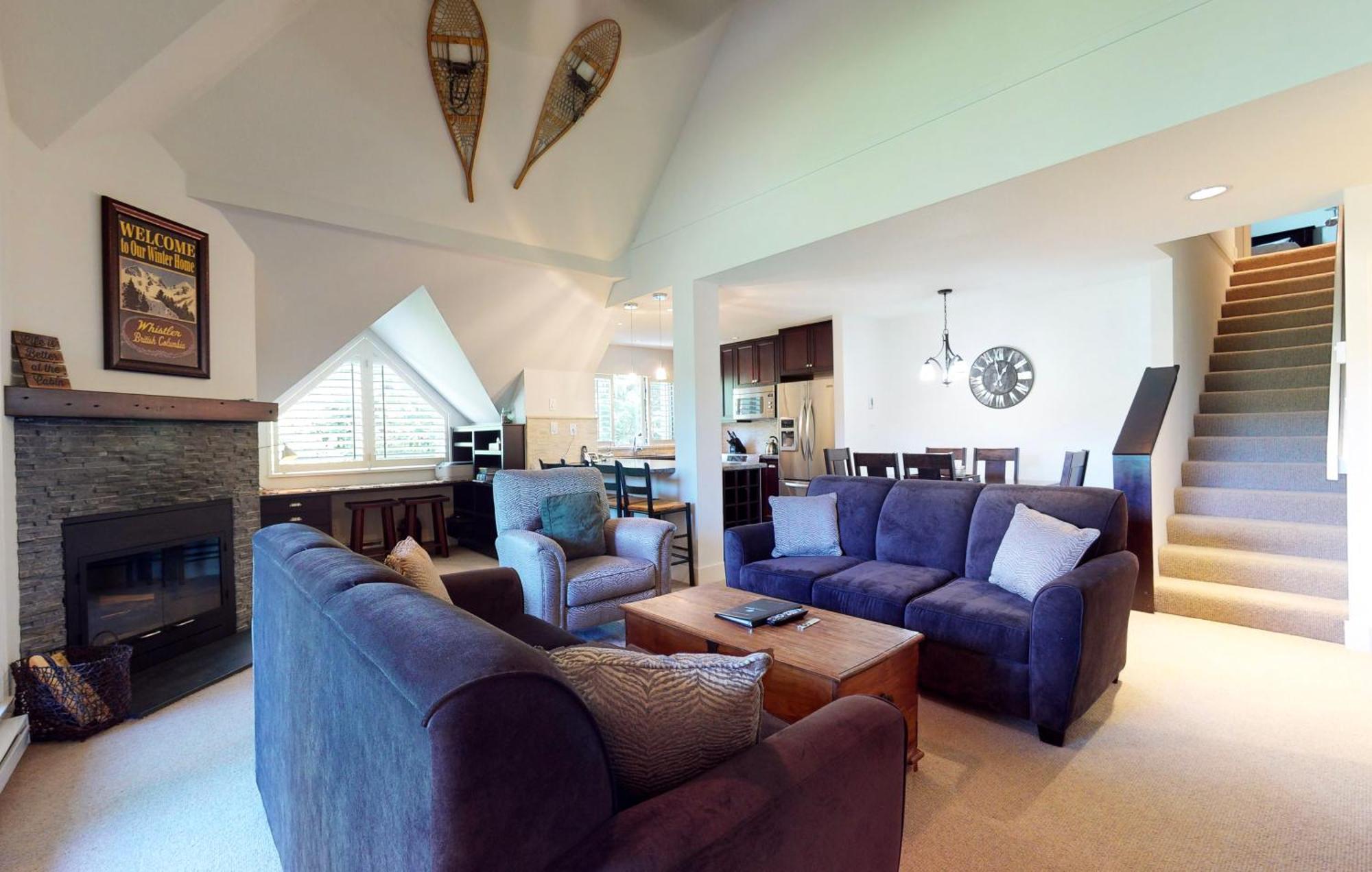 Stylish With Mountain Views By Harmony