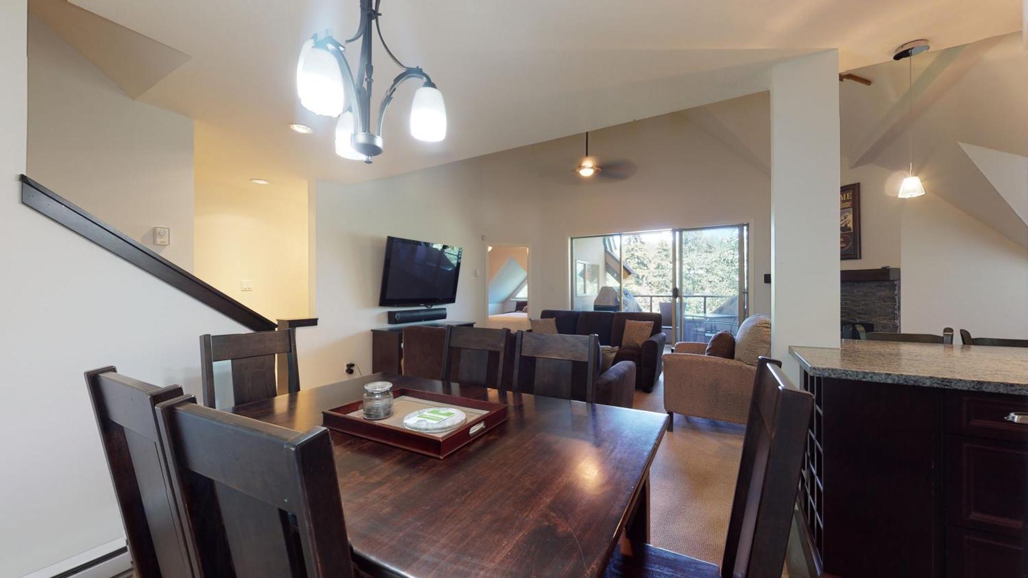 Stylish With Mountain Views By Harmony *