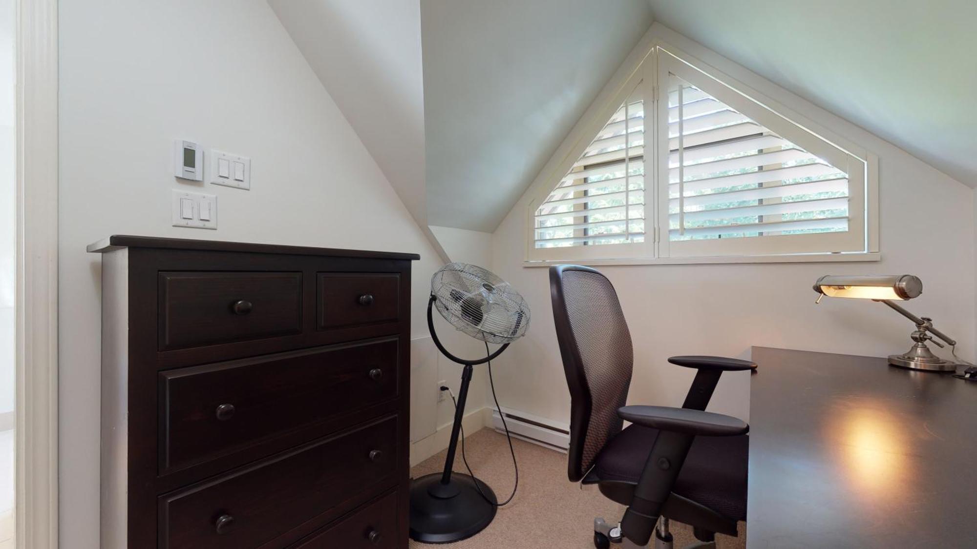 Stylish With Mountain Views By Harmony Holiday home *