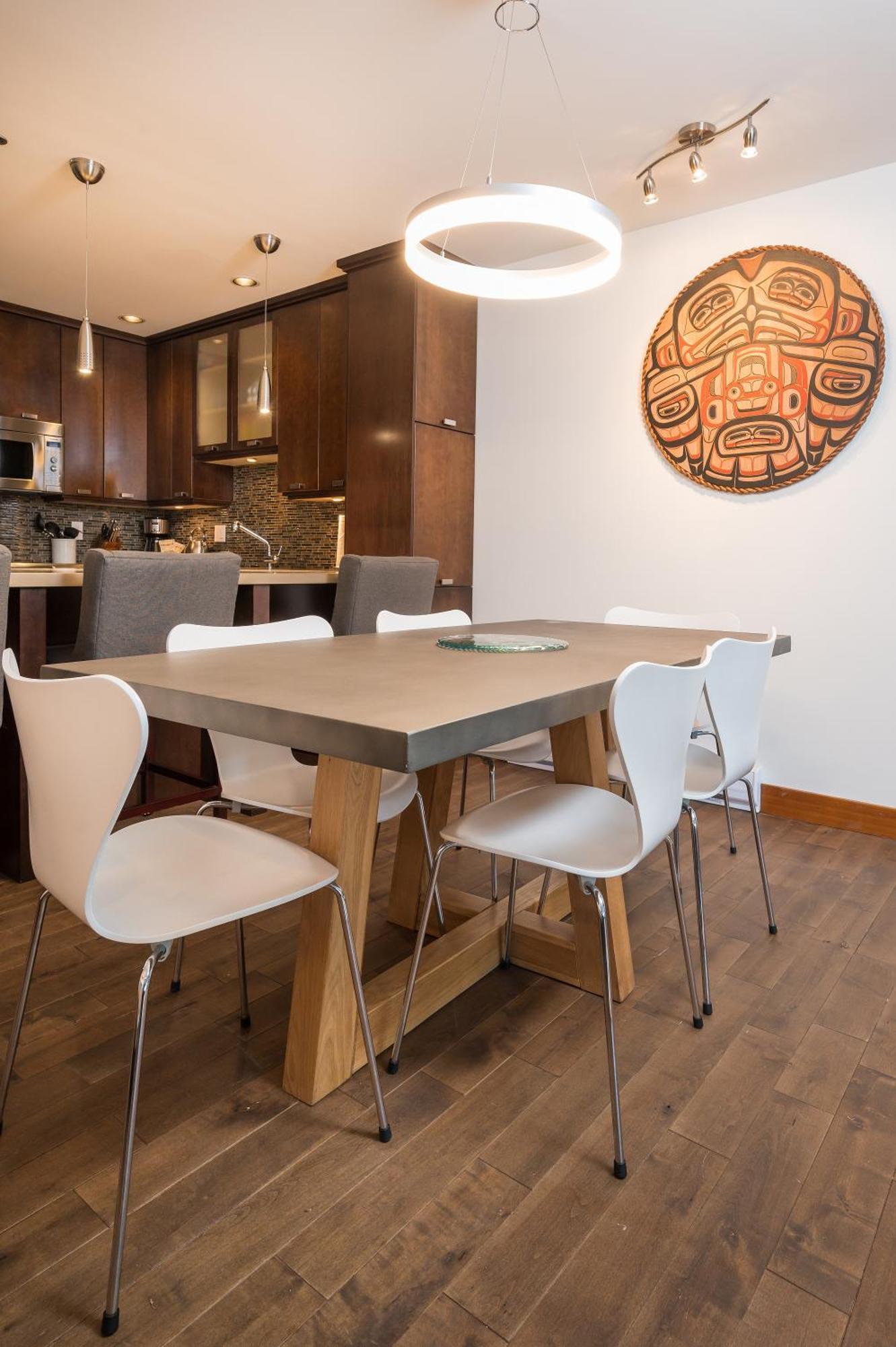 Beautiful And Spacious 2br By Harmony Holiday home Whistler