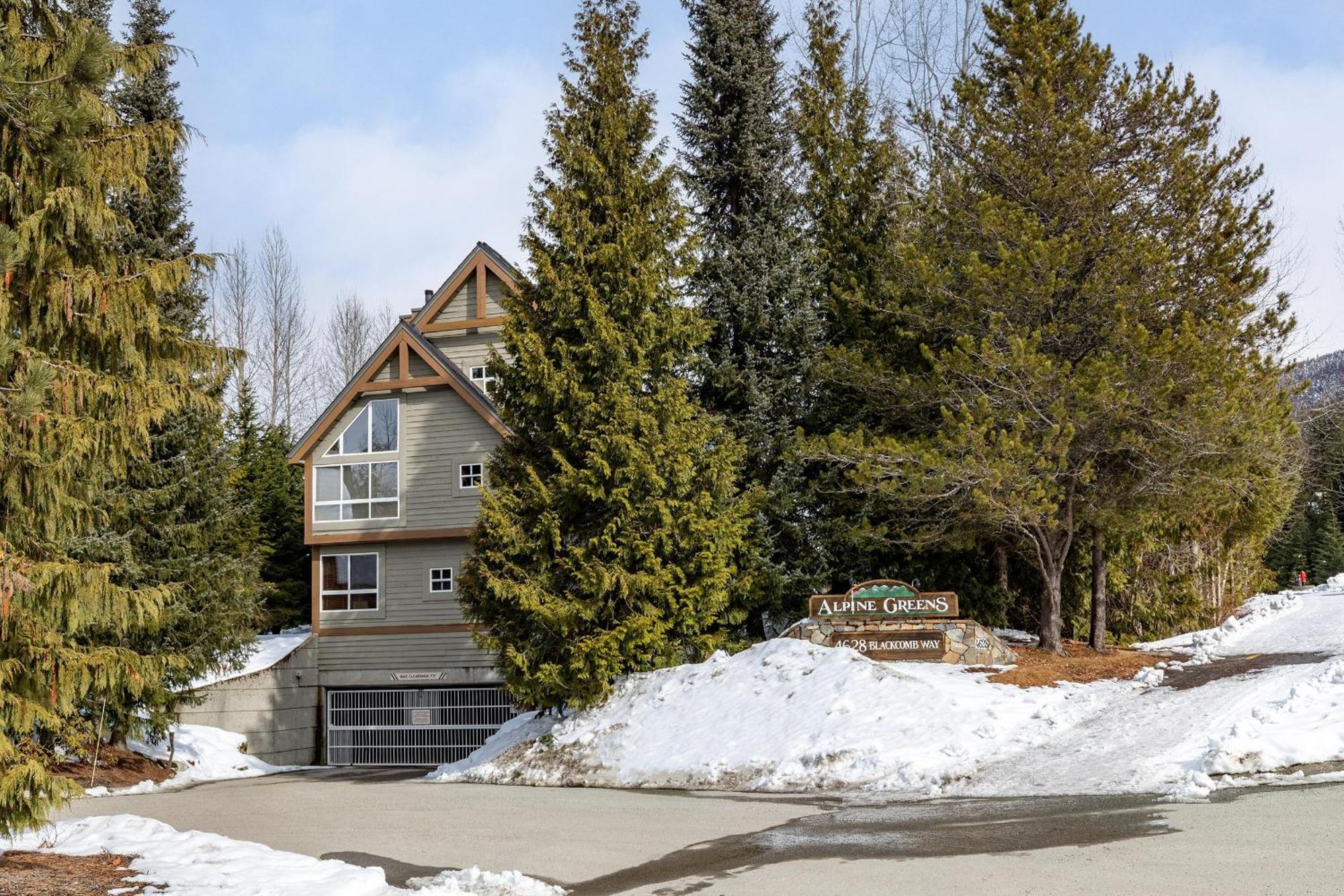 Alpine Greens 8 | Bright Townhome Near Blackcomb, Walk Or Shuttle To Skiing, Secure Parking * Whistler