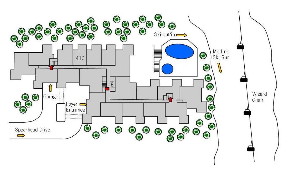Woodrun 416 | Family Ski-in Ski-out Condo, Hot Tub, Heated Pool, Parking & Laundry *