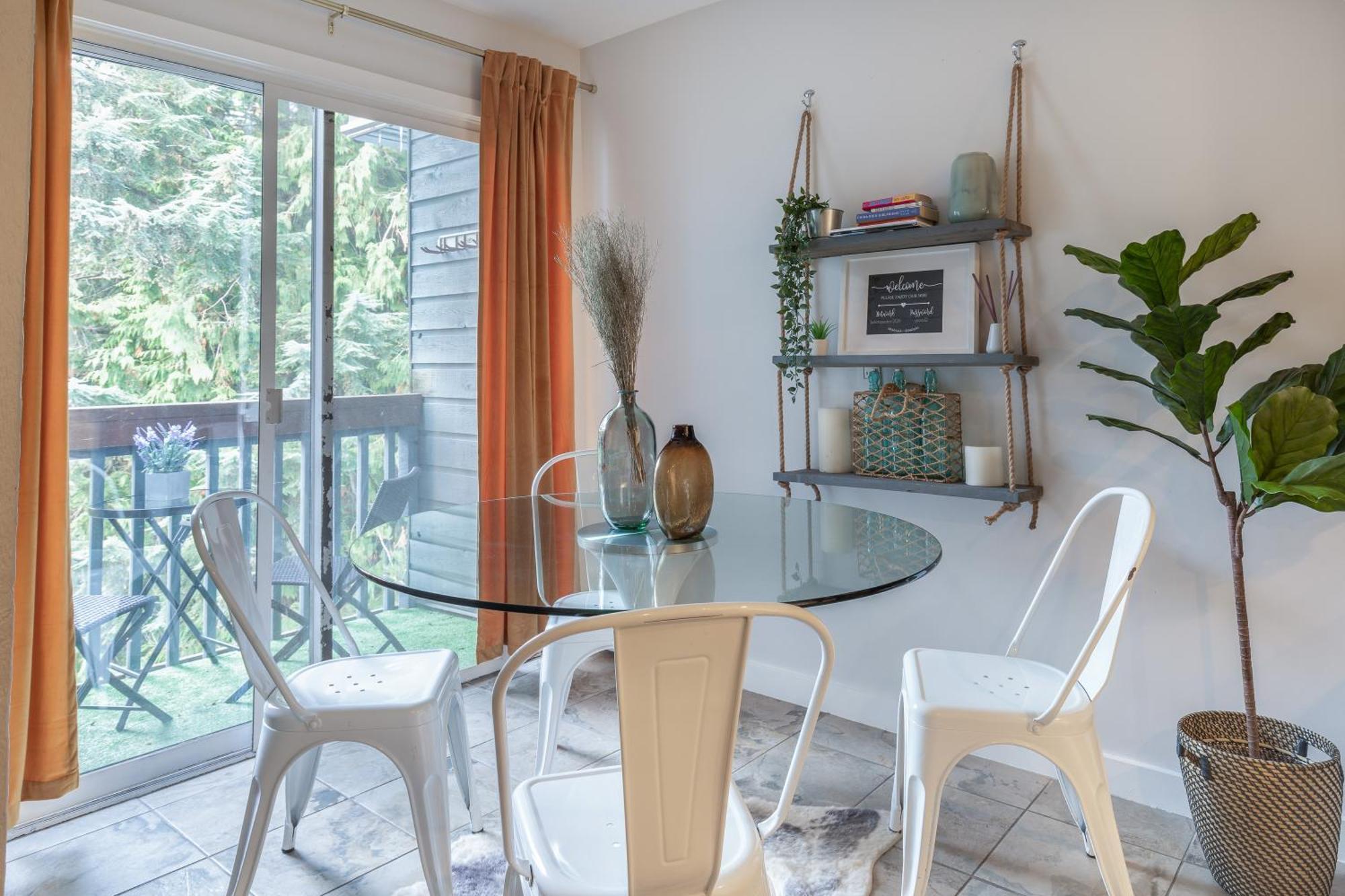 Apartment Next 2lifts W/free Parking *