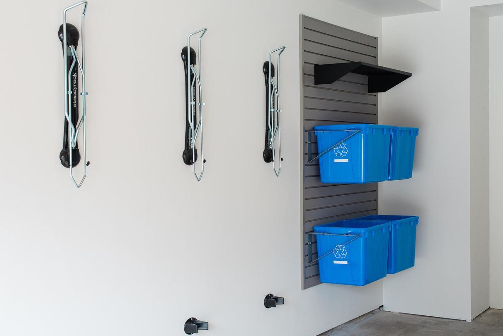 Spacious Renovated Montebello Townhome And Deluxe Private Hot Tub Hosted By Ideal * Whistler