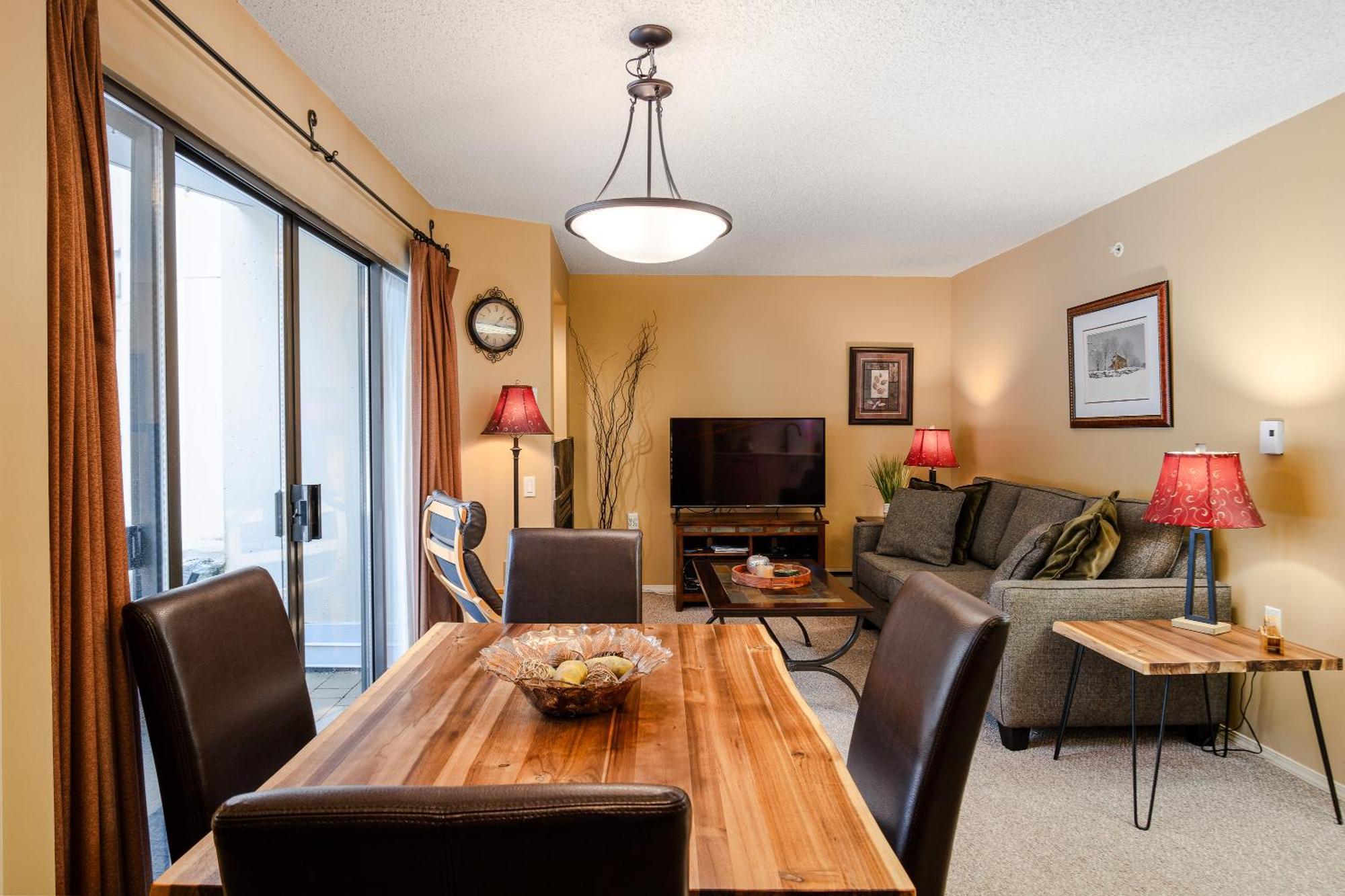 The Maple Ski-in Ski-out 1 Bed With Hot Tub And Pool Apartment