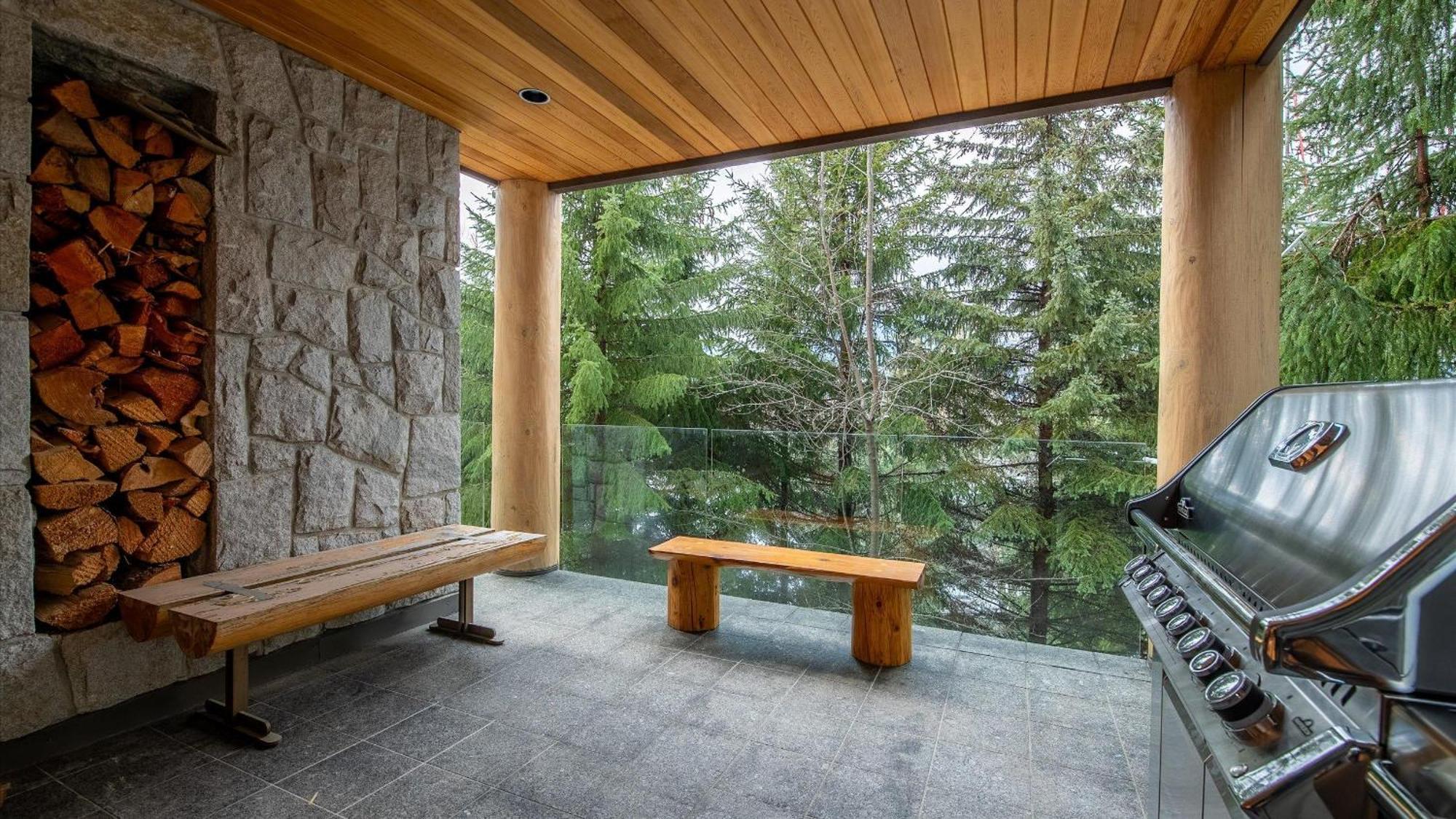 Holiday home Summit | Luxury Townhome W/ Rare Access, Hot Tub & Media *