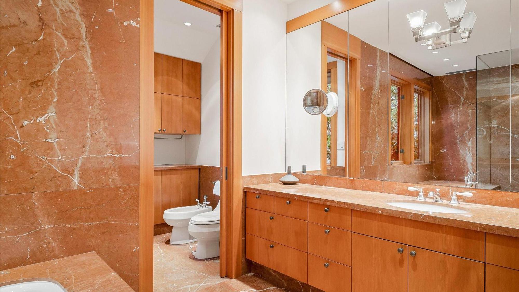 Summit | Luxury Townhome W/ Rare Access, Hot Tub & Media Whistler