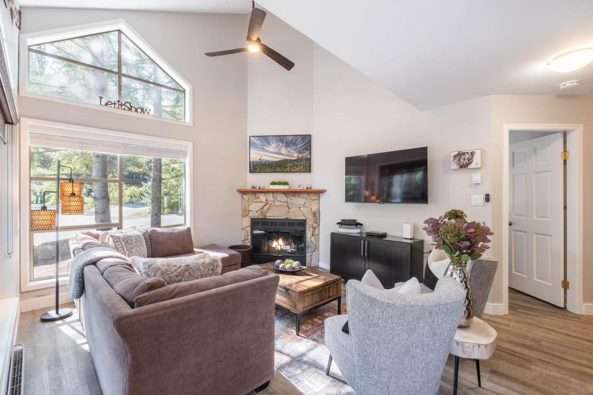 Apartment Powderview By Outpost Whistler