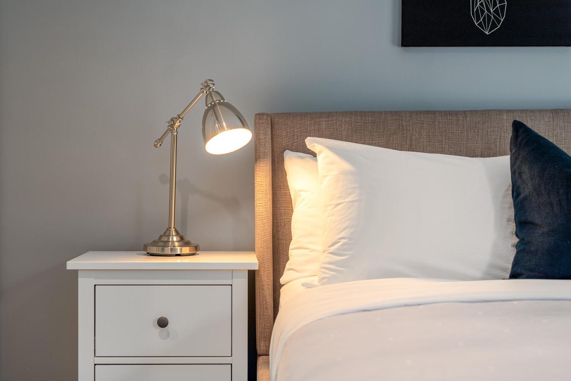Bright Townhome With Prime Location By Harmony * Whistler
