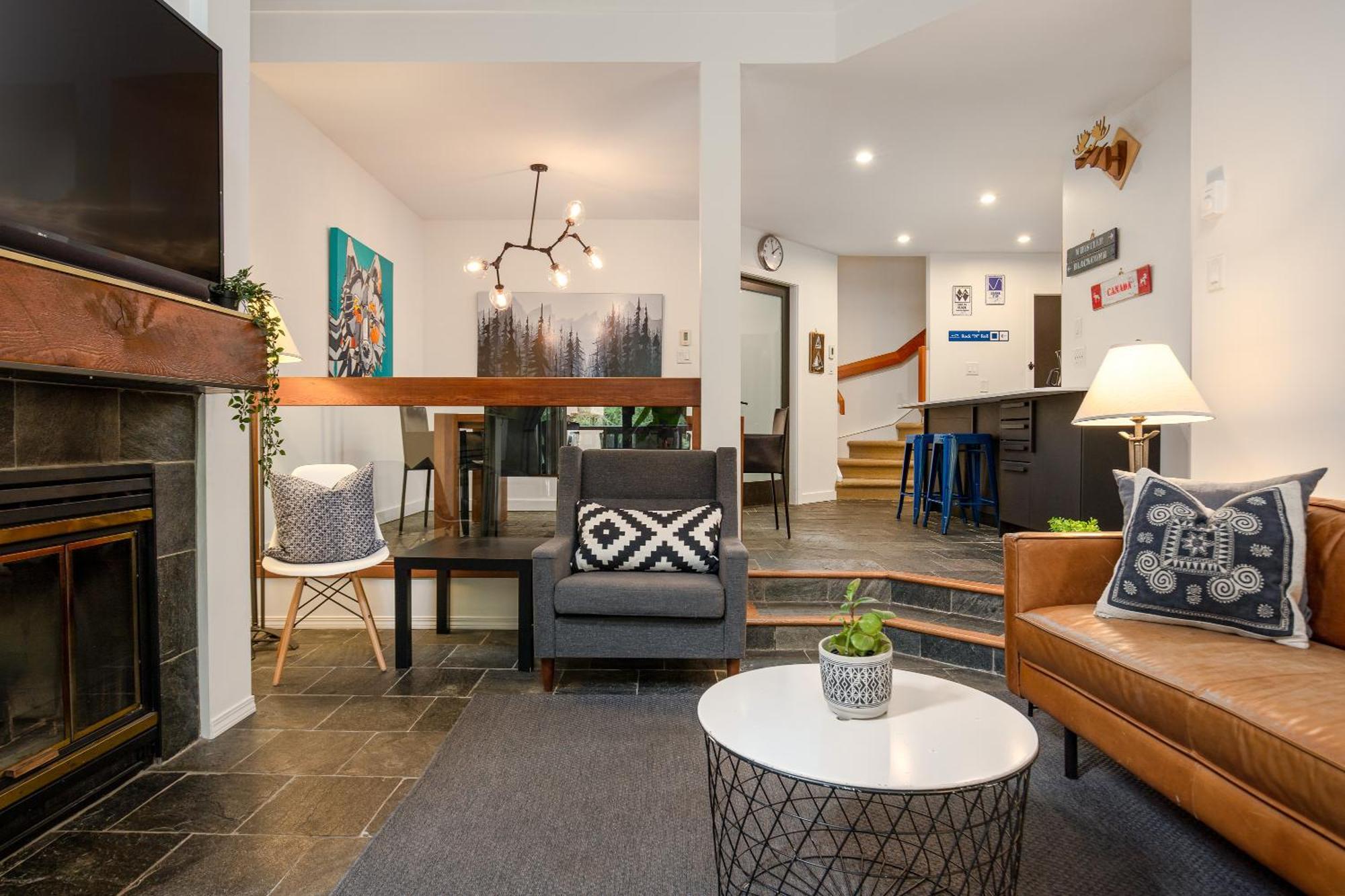 Holiday home Bright Townhome With Prime Location By Harmony *