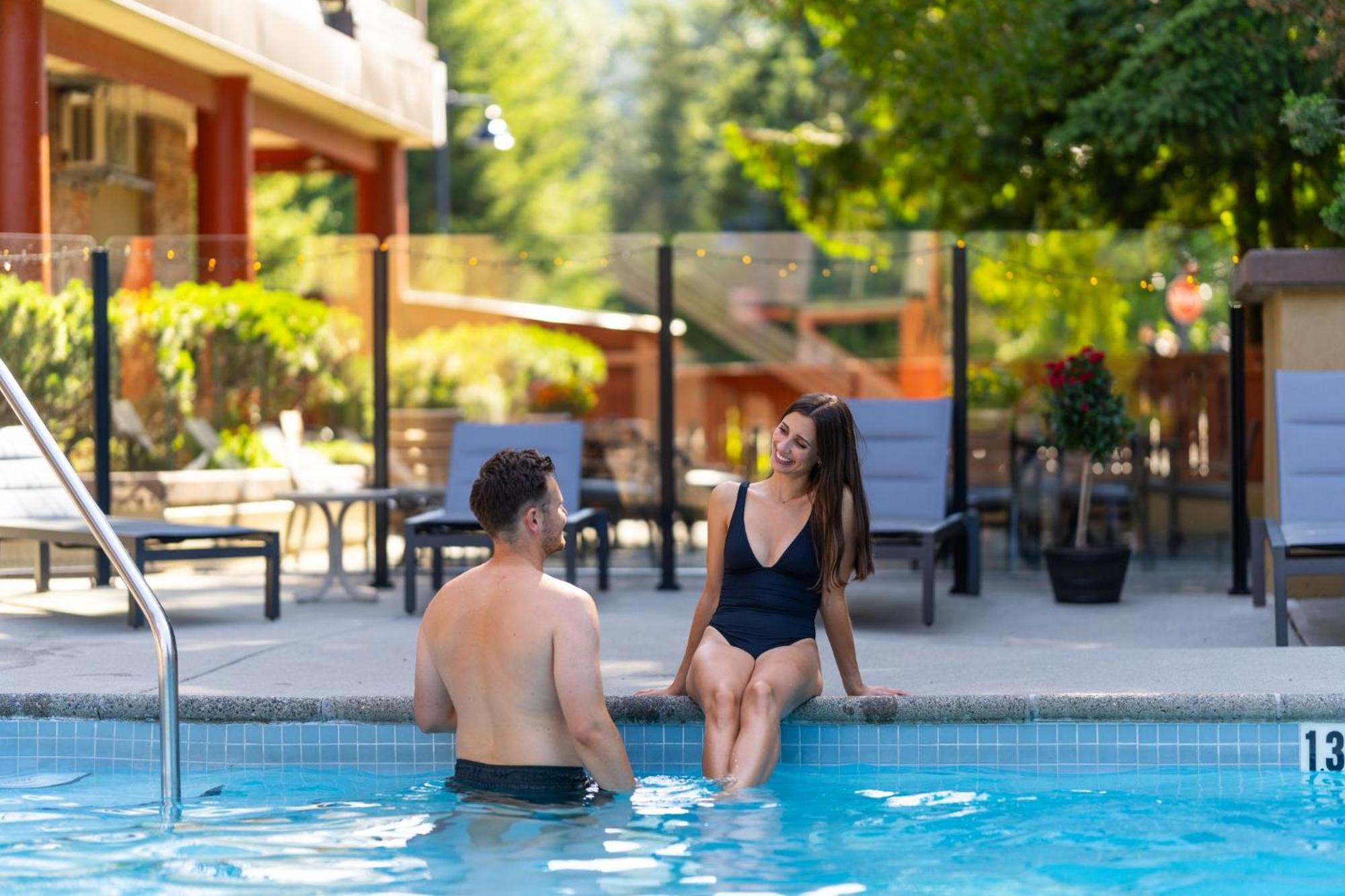 Village & 3* Whistler