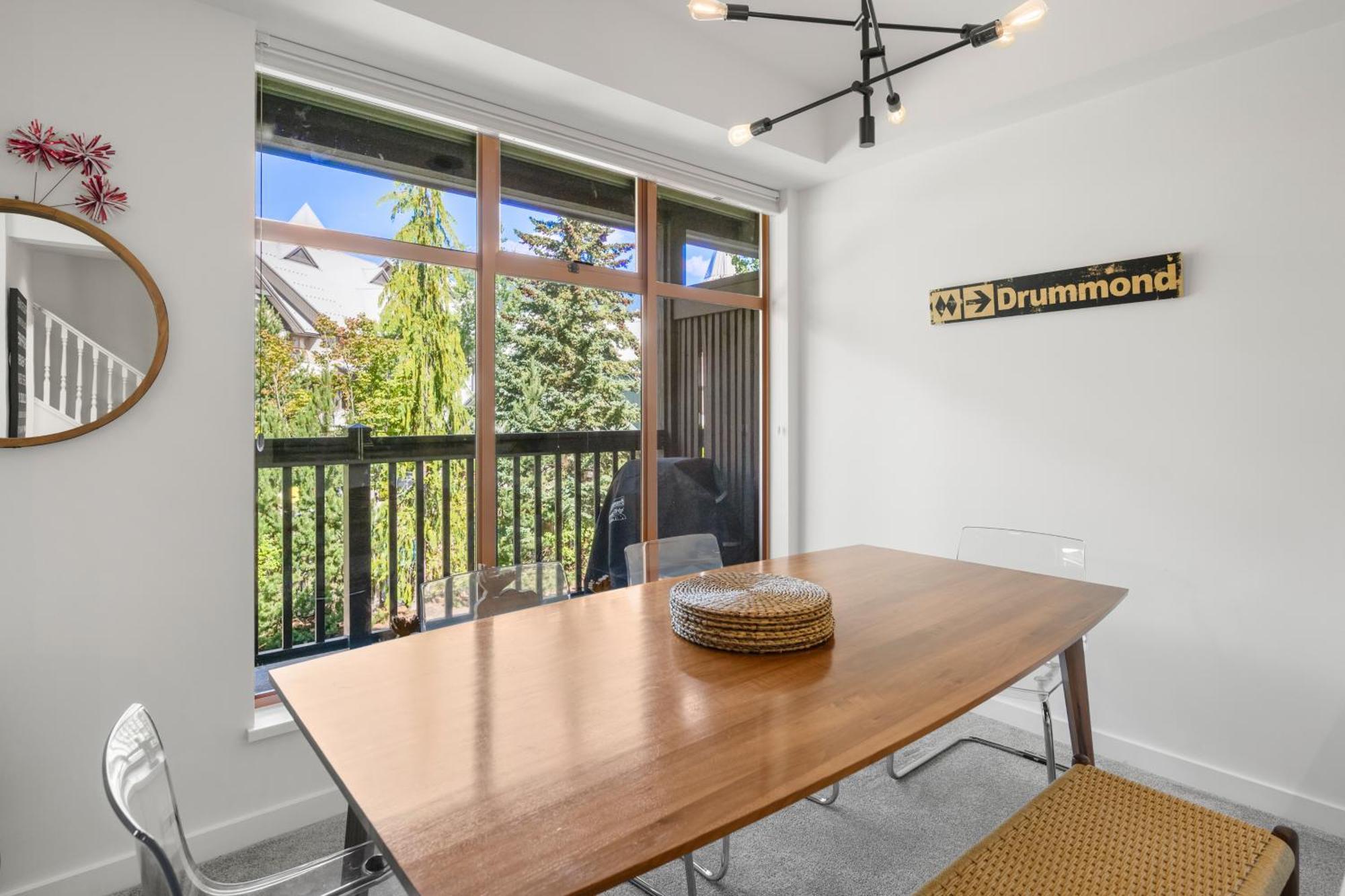 Stoney Creek Northstar By Premier Apartment *
