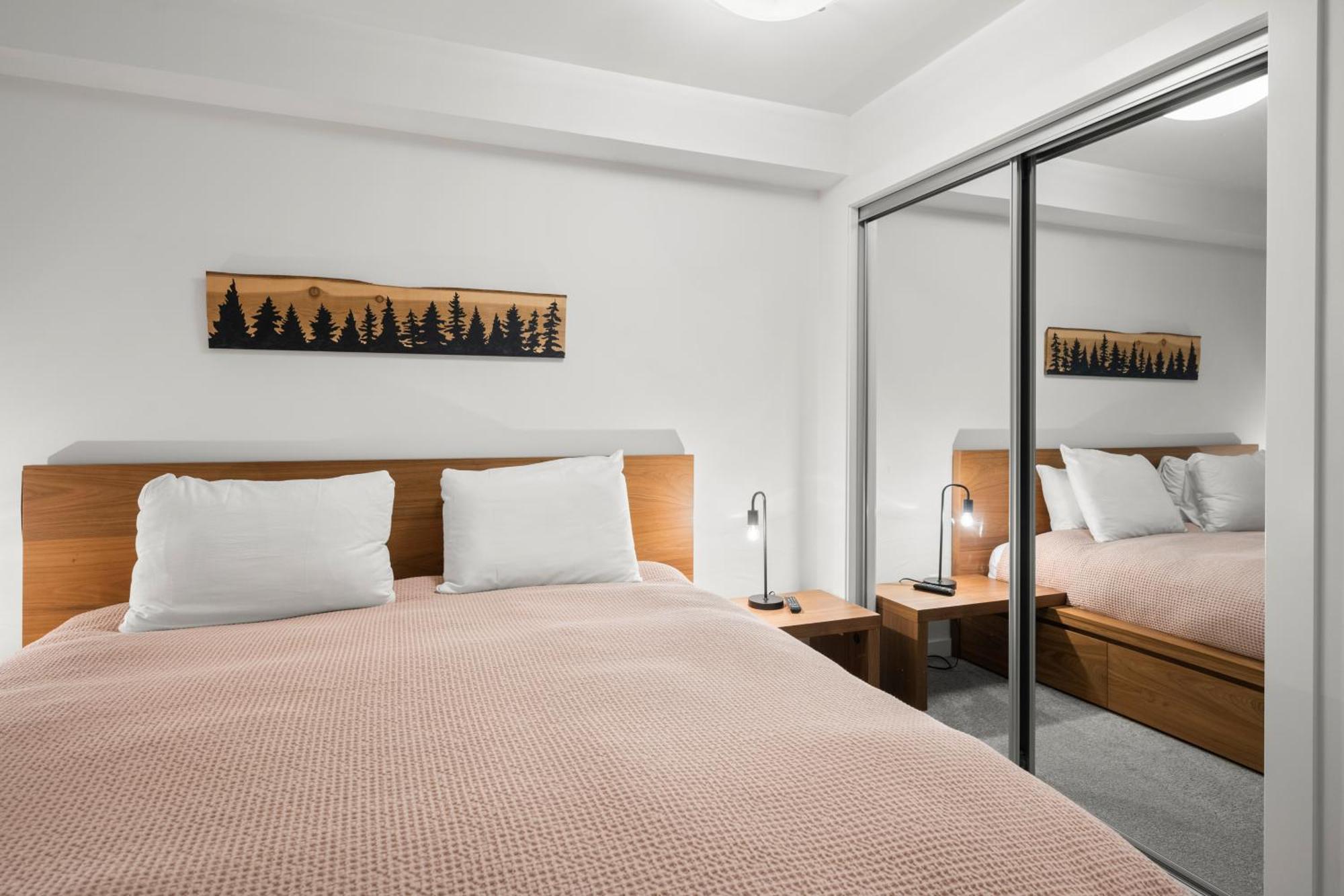 Stoney Creek Northstar By Premier *