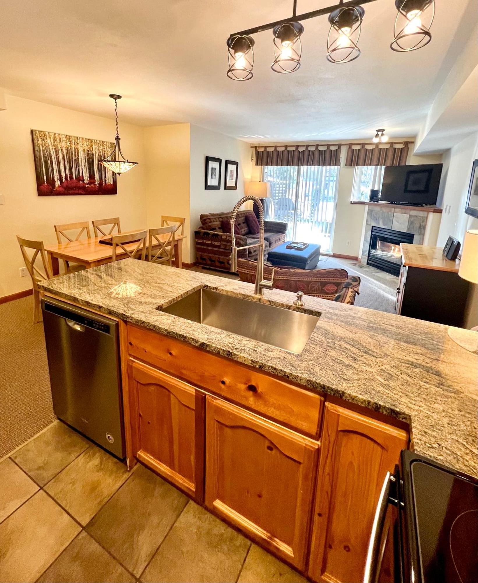 Apartment Valhalla Vacations At Whistler
