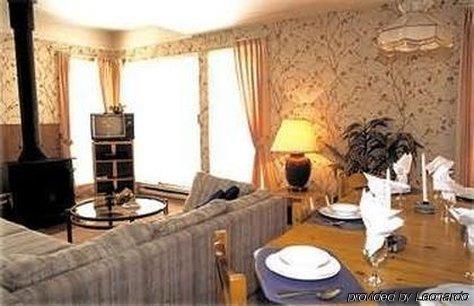 Whiski Jack Creekside Apartment Whistler