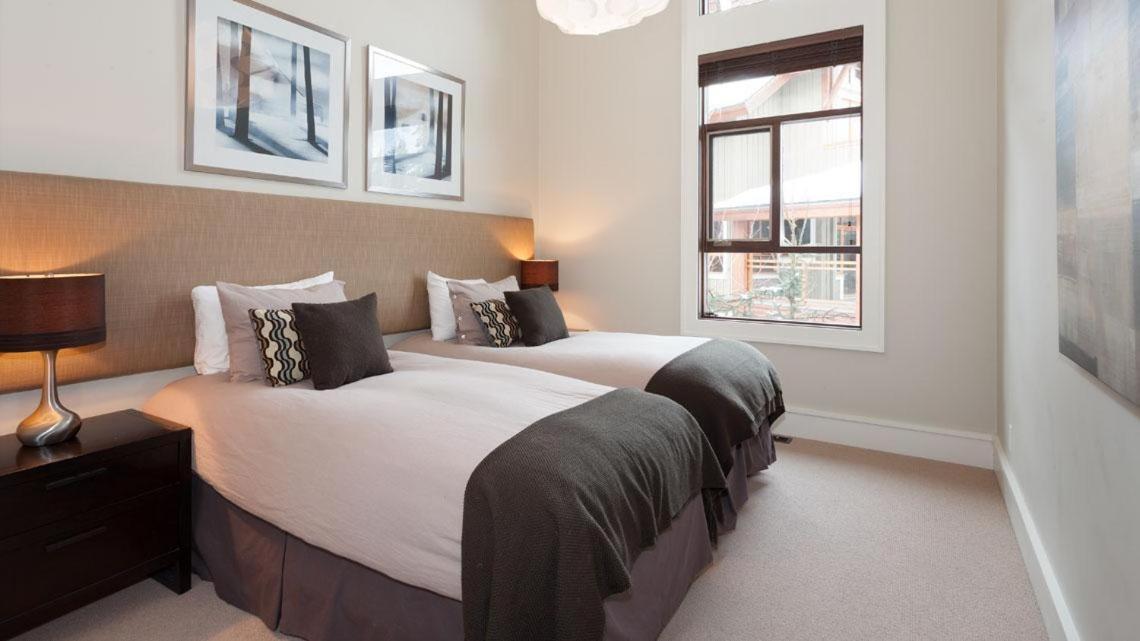 Fitzsimmons Walk 24 | Luxurious Townhome With Mountain Views, Hot Tub & Garage
