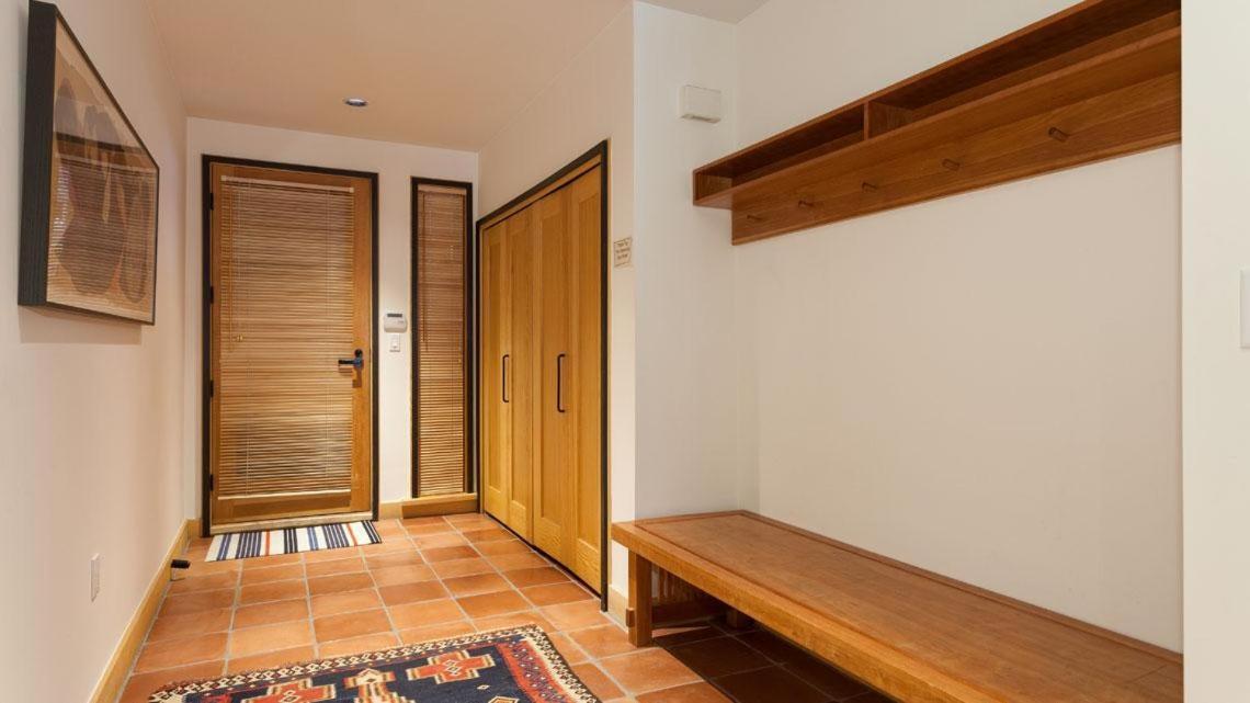Holiday home Cedar Creek B | Ski-in, Ski-out Townhome, Private Hot Tub, Walk To Village, Free Village Shuttle *