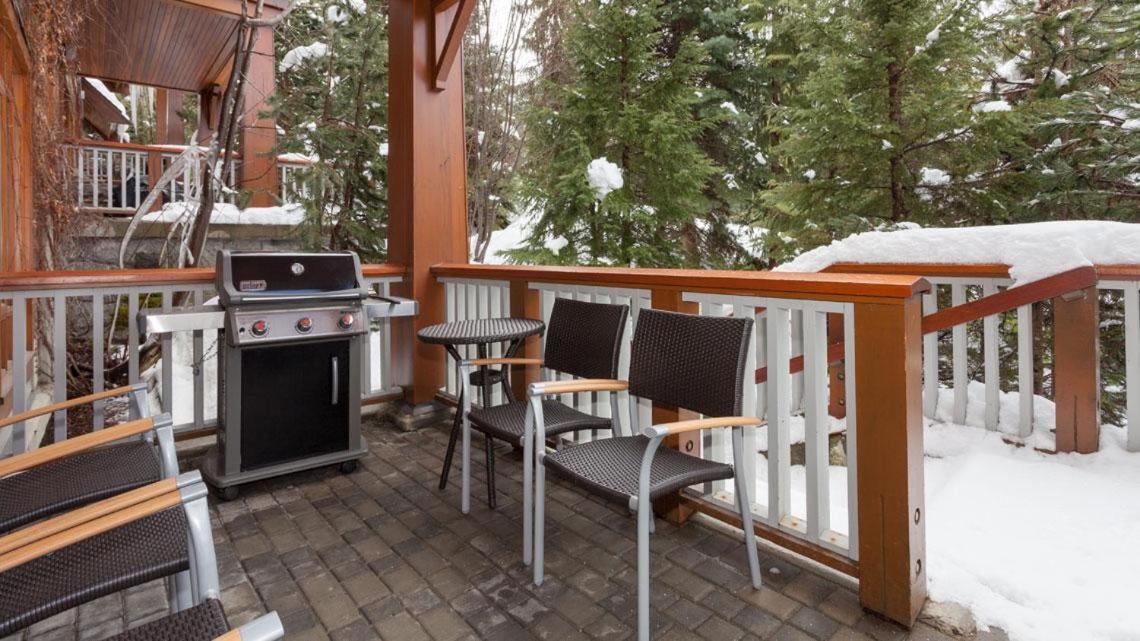 Holiday home Cedar Creek B | Ski-in, Ski-out Townhome, Private Hot Tub, Walk To Village, Free Village Shuttle