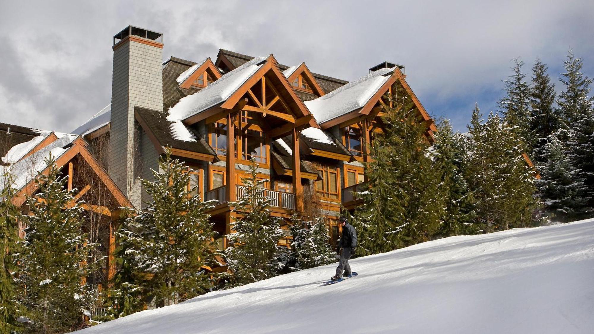 Cedar Creek B | Ski-in, Ski-out Townhome, Private Hot Tub, Walk To Village, Free Village Shuttle