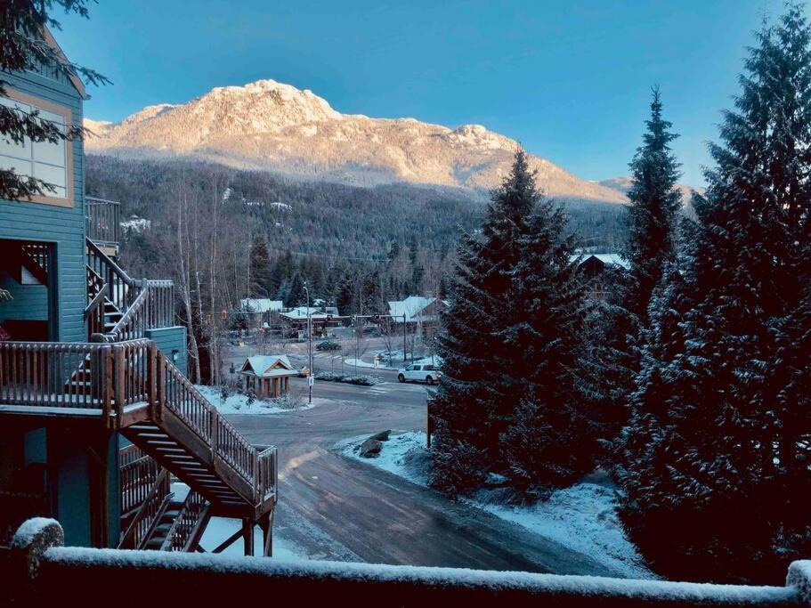 Apartment Nest 5m To Creekside Gondola