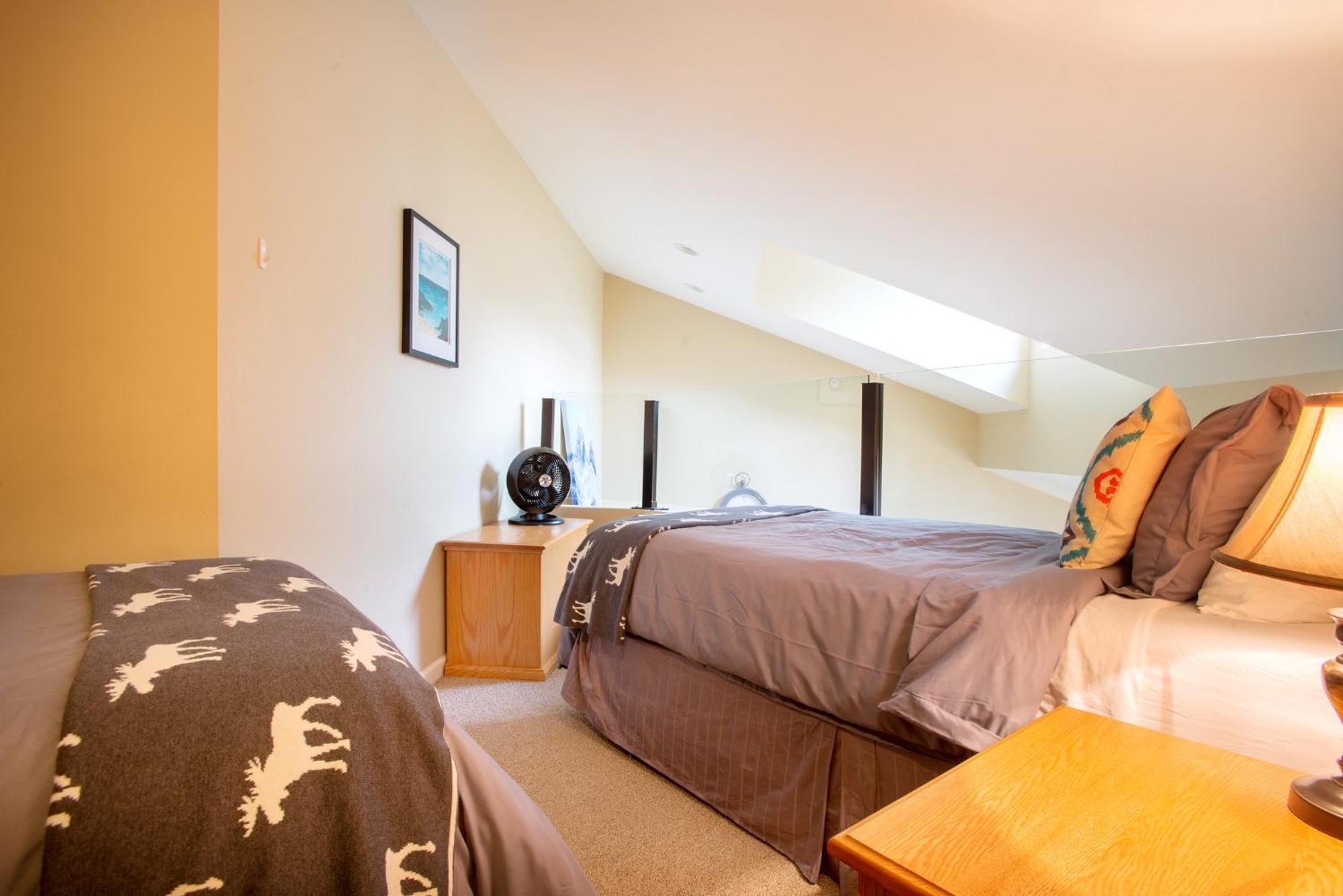 R & R Retreat Luxury Whistler