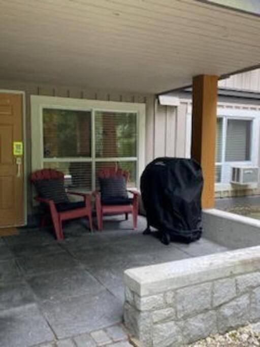 Cozy Townhouse In Village North Whistler