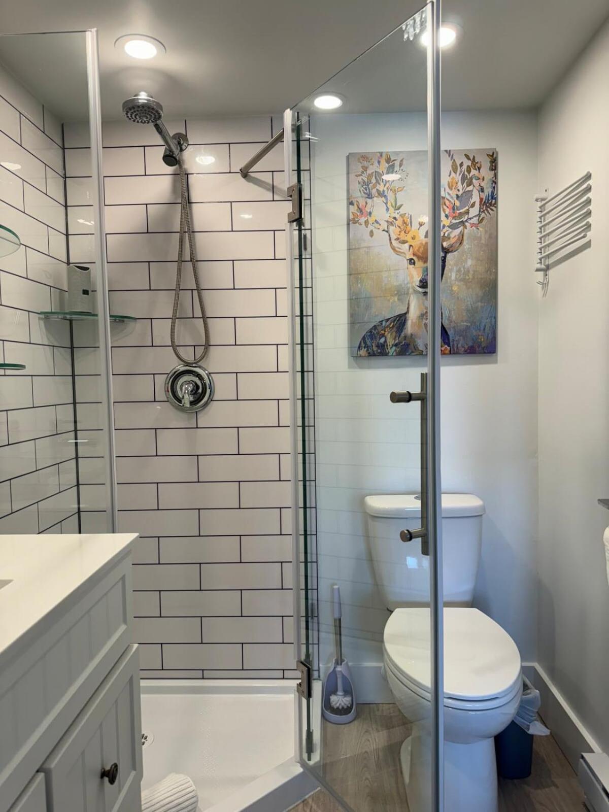 2br Unit *
