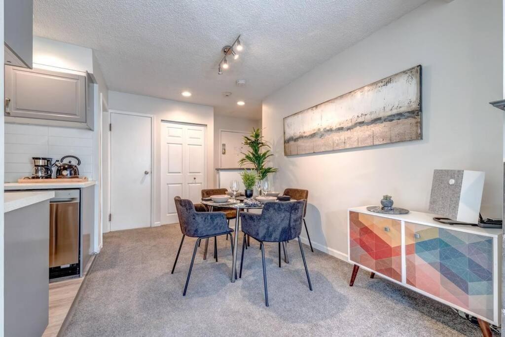 1bd Unit In The Heart Of Village * Whistler