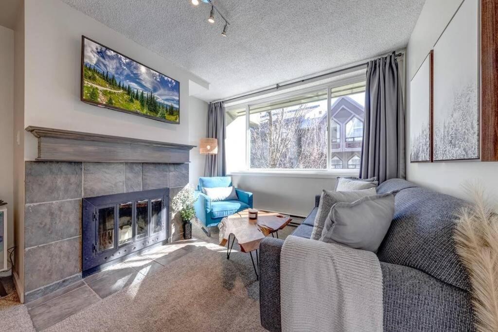 Apartment 1bd Unit In The Heart Of Village *