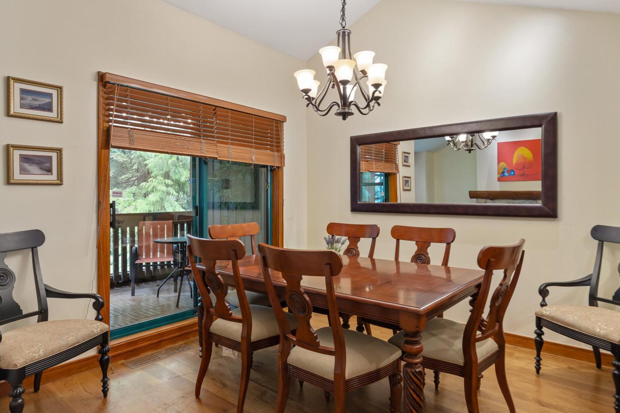 Peaceful With Private Hot Tub And Garage By Harmony
