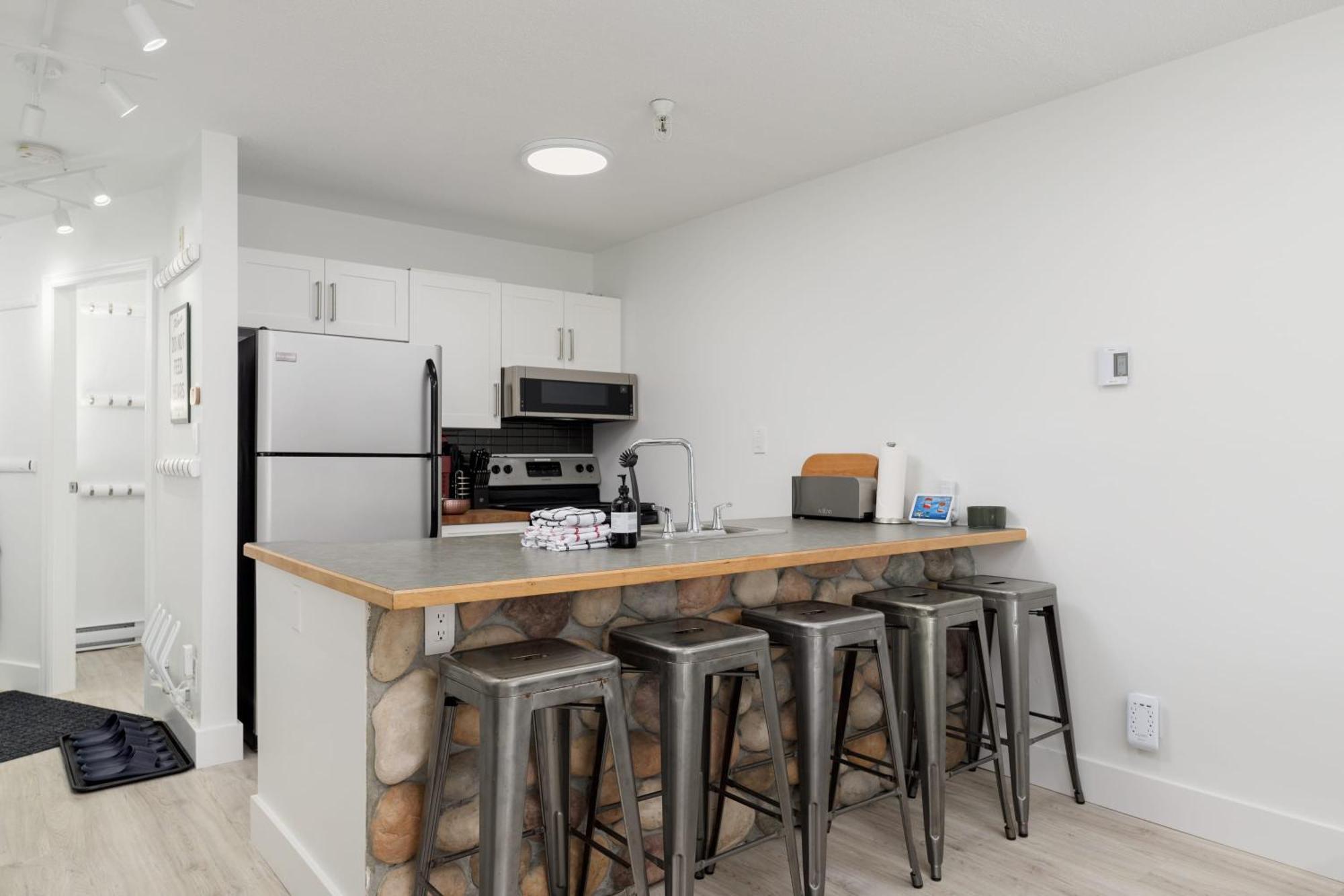 2br Unit